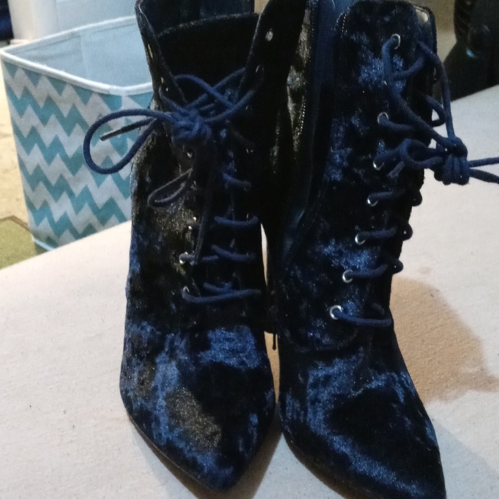 Blue faux suede heels